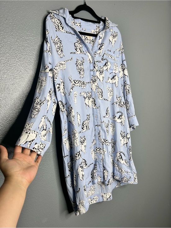 kate spade Other - kate spade Whimsical Light Blue Cat Print Pajama Sleep Top Size Small